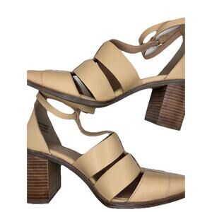 Seychelles Stay Ready Heels tan open-toe Fisherman-style block heel Womens Sz 8